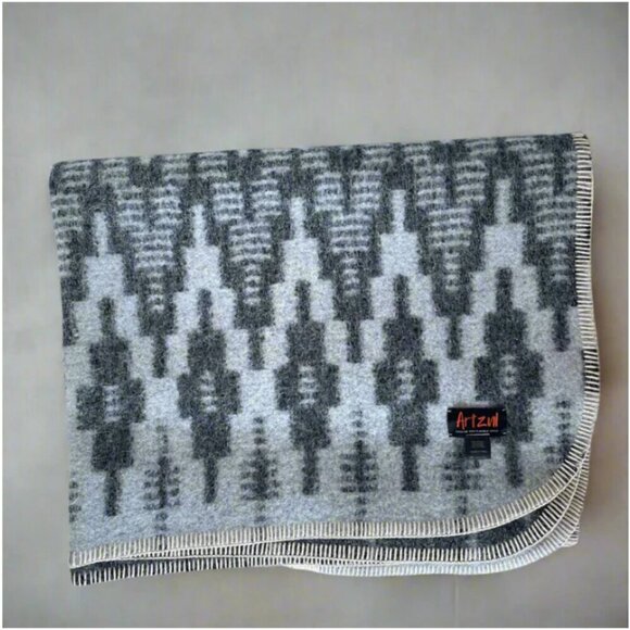 ARTZNL Alpaca Wool Cotton Throw Bed Blanket Large Southwestern Luxury Soft Queen - Picture 8 of 12